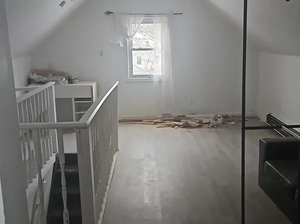 (undisclosed Address), Hempstead, NY 11550