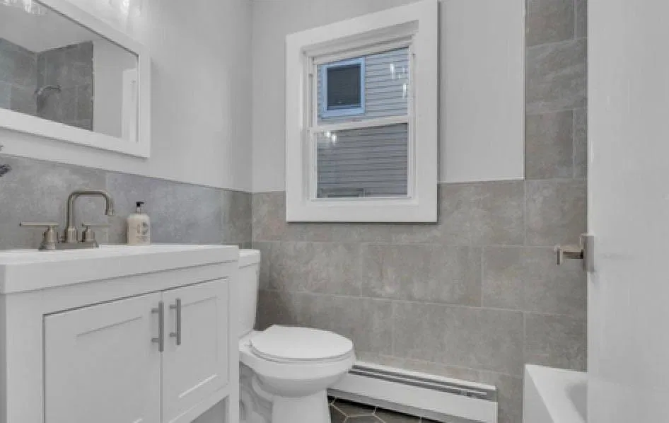 3 bed, 2614 sqft, $2,400 — Photo 4