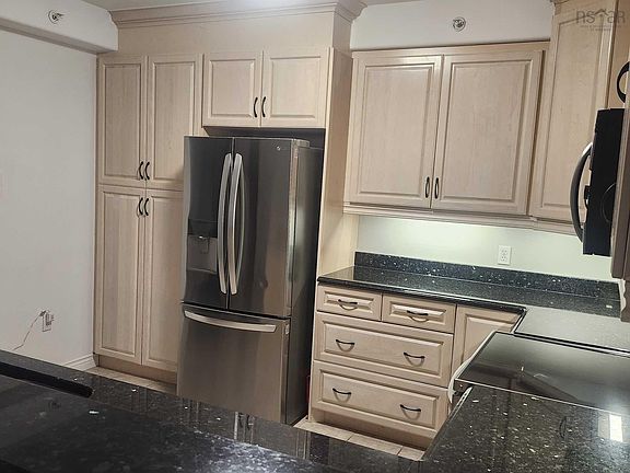 5th image of 89 Waterfront Dr #205