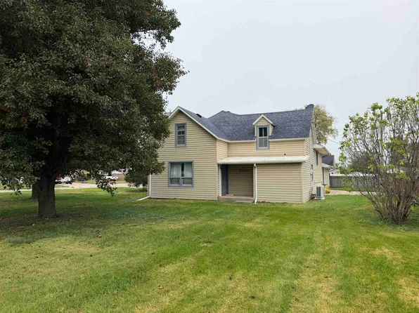 1122 5th St, Columbus, NE 68601