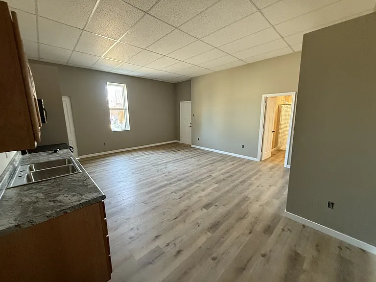 395 State St N #4 — Photo 1