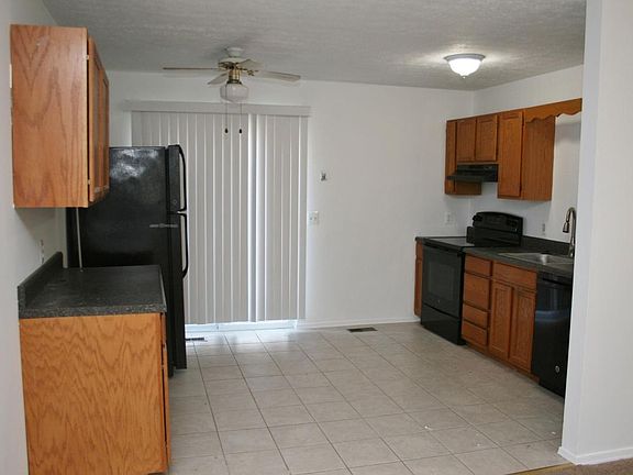 4th image of 514 Greenblades Ct