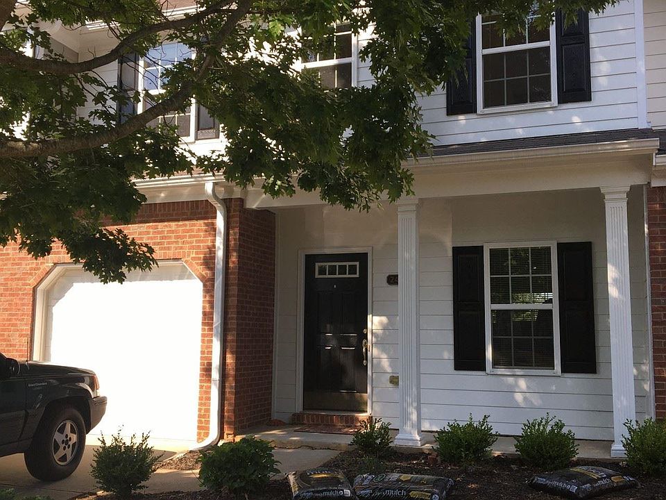 1st image of 2406 Suwanee Pointe Dr