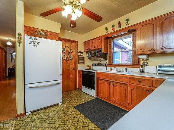 4th image of 124 Todd Dr