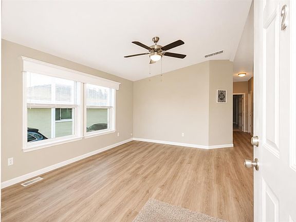 3rd image of 6245 Freedom Ln