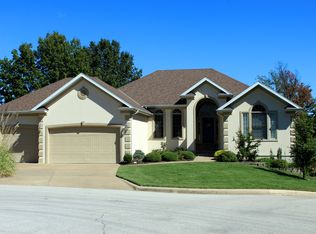 8201 Quail Ridge Ct, Nixa, MO 65714