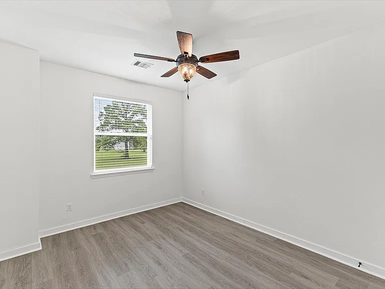 14828 Spica Ct — Photo 21