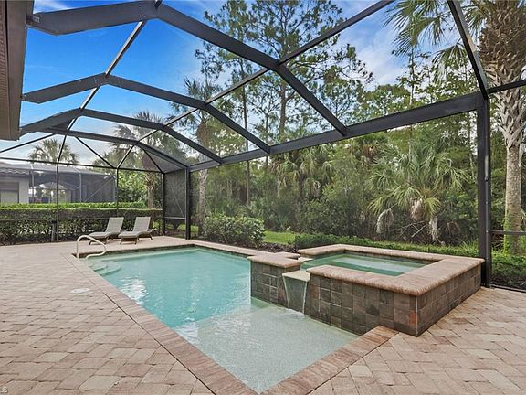 3rd image of 4456 Tamarind WAY