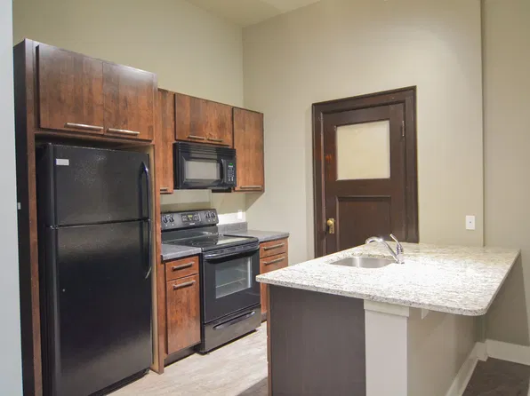 The Junction Apartments, 306 S 24th St #203, Omaha, NE 68131