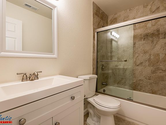 5th image of 4300 Arpeggio Ave