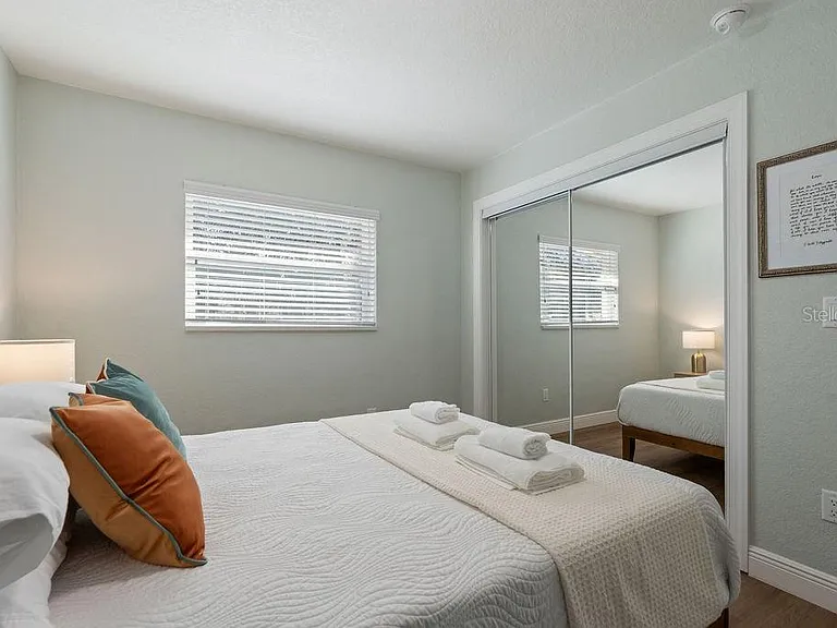 11987 Maple St #2 — Photo 6