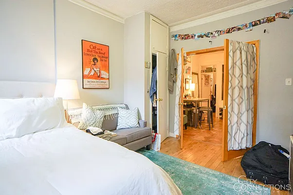 Rented by City Connections Realty | media 39