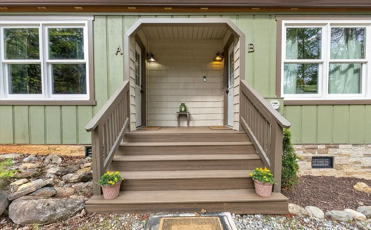 44 Acorn Trl — Photo 2