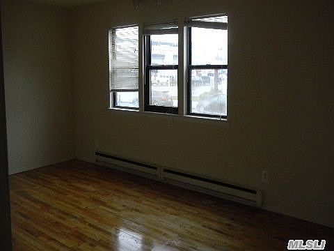 3rd image of 2260 Merrick Ave APT A