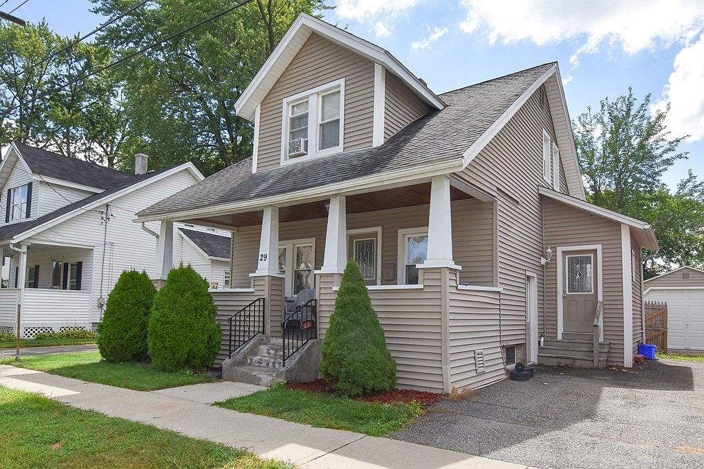 29 Armstrong St, West Springfield, MA 01089 Zillow