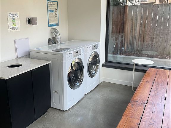 4th image of 4239 8th Ave NE #308