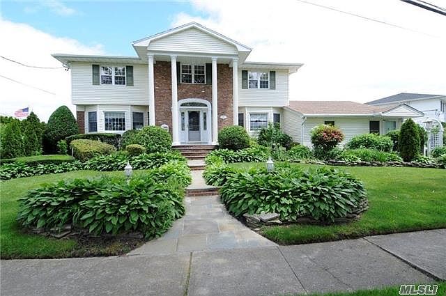 1st image of 171 Whitewood Dr