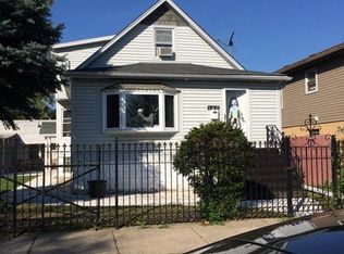 130 N 20th Ave, Melrose Park, IL 60160
