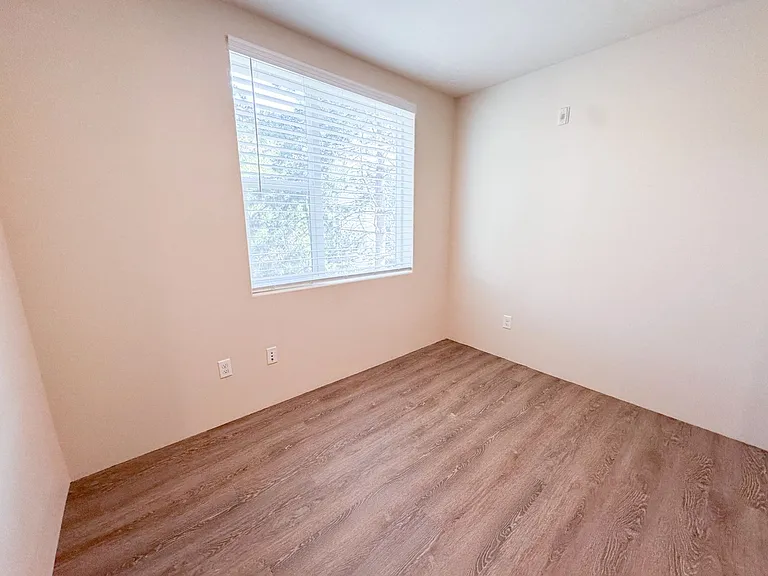 Vision 5 Apartments — Photo 55