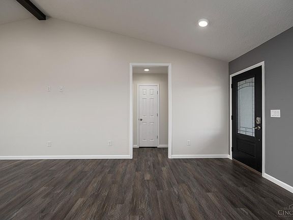 5th image of 9309 Lovers Ln