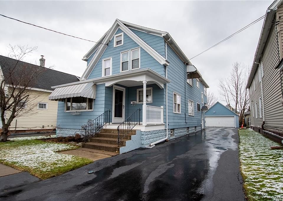1st image of 44 Kirby Ave