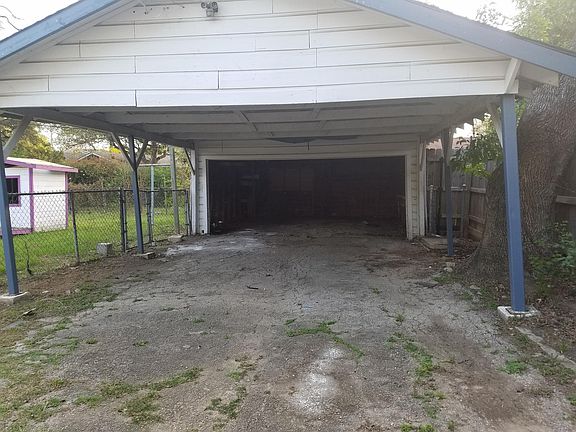 5th image of 330 Sutton Dr
