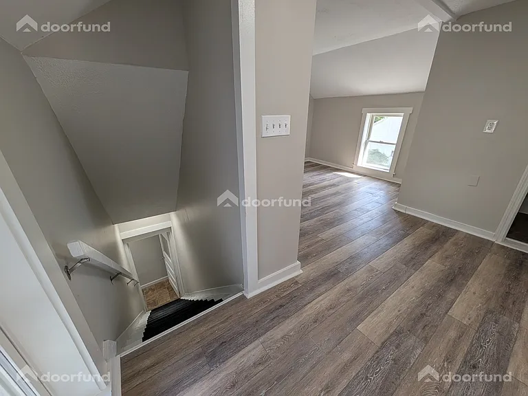8 Green St #2 — Photo 15