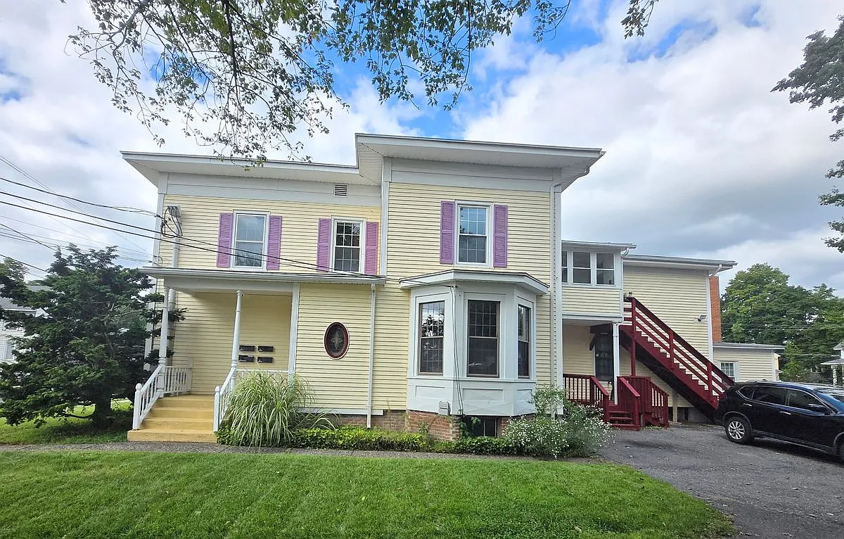 1 bed, 2.0 bath, 854 sqft, $1,700 — Photo 1