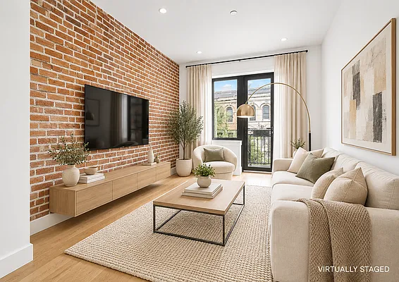 Living room, photo 1