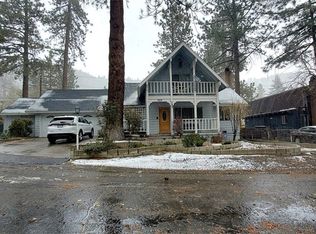 880 Snowbird Rd, Wrightwood, CA 92397
