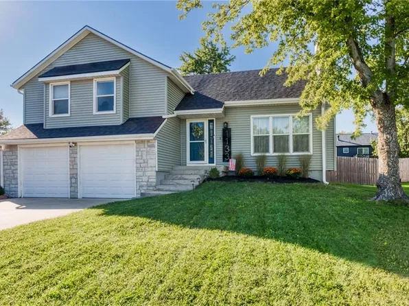 1133 E Butterfield Pl, Olathe, KS 66062
