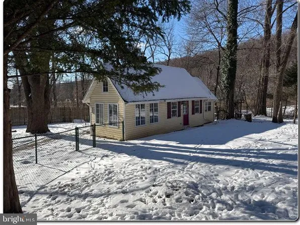 4209 Vera Cruz Rd, Coopersburg, PA 18036