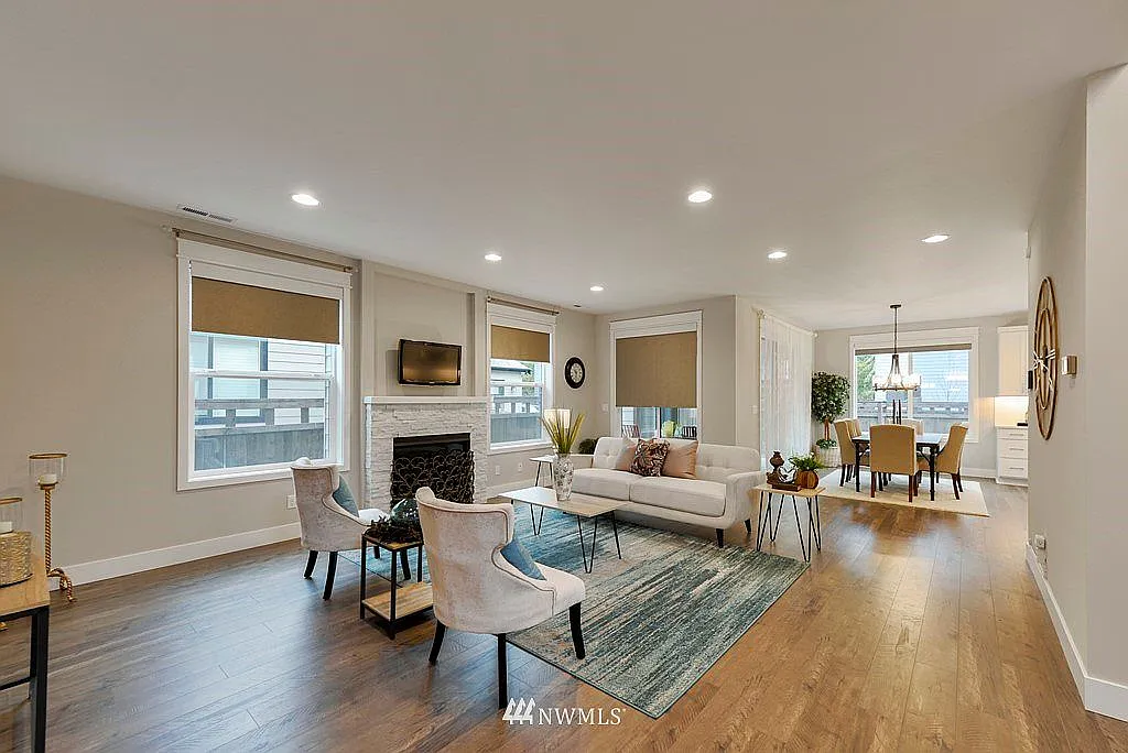 4 bed, 2980 sqft, $4,995 — Photo 3