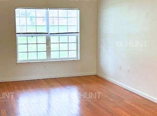 2033-1 W Hawthorne Dr, Dover, DE 19901