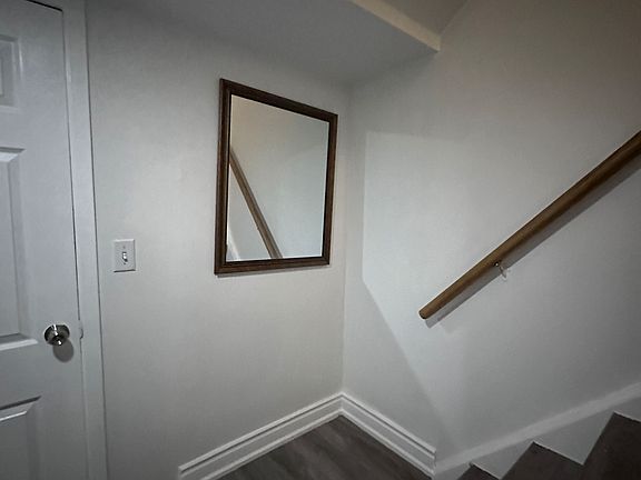 4th image of 50 Marbury Cres