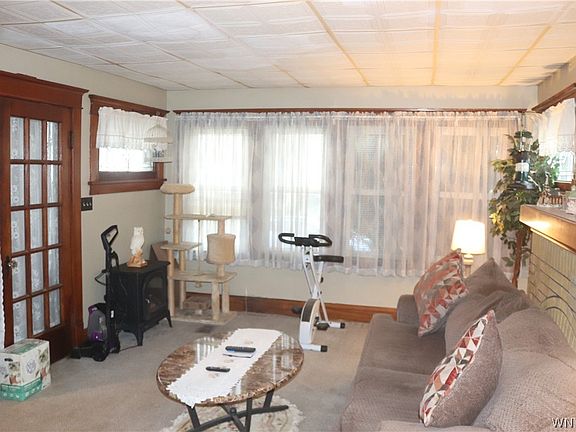 5th image of 35 Loxley Rd