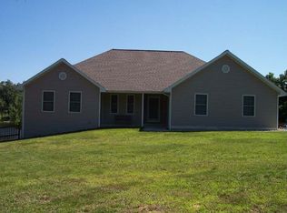 10790 Phoenix Rd, Tebbetts, MO 65080