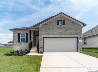 964 Gray Cloud Dr, New Braunfels, TX 78130