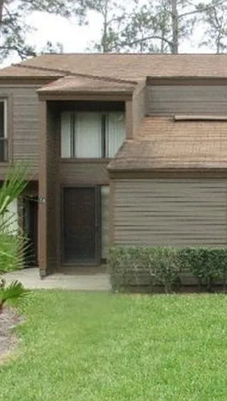 24 Southbury Ct — Photo 2