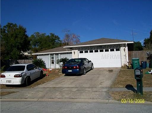 1st image of 110 Cashew Ct