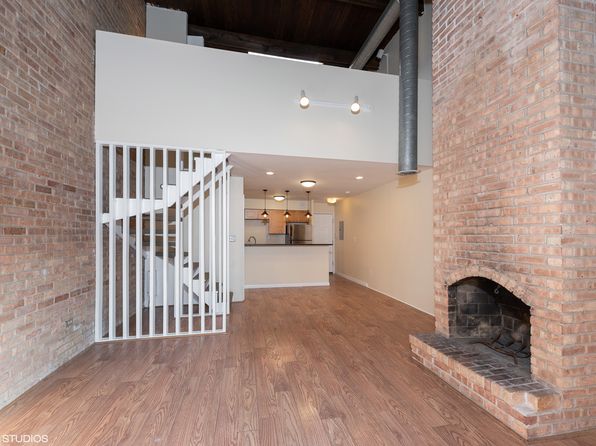 2674 N Halsted St APT 2
