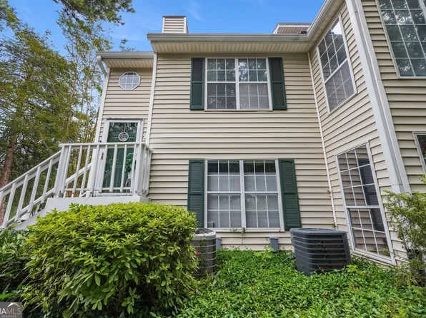 1618 Glenleaf Dr, Peachtree Corners, GA 30092