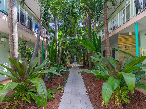 3rd image of 1117 MERIDIAN Avenue #7-1117
