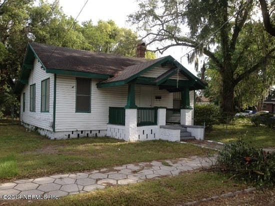 1st image of 140 22nd Street W
