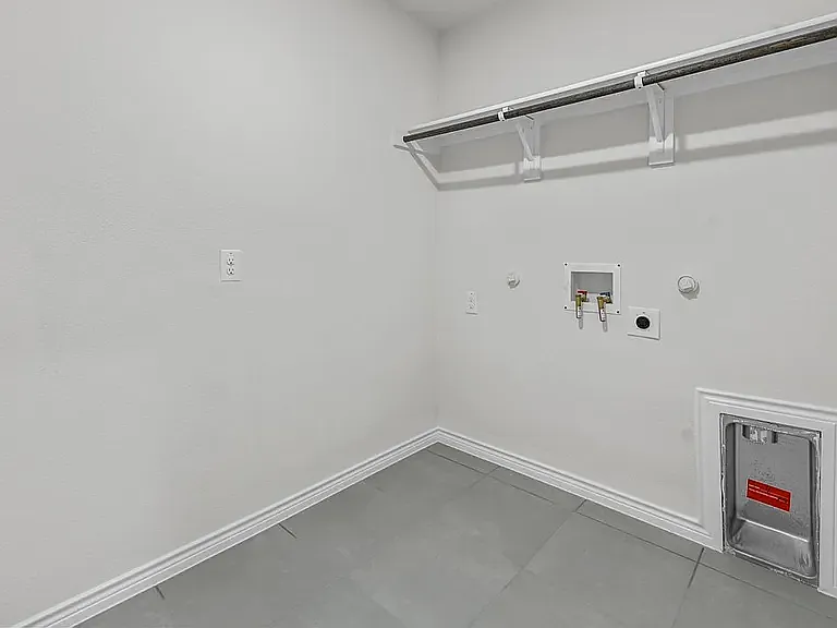6041 Tudor Pl — Photo 16