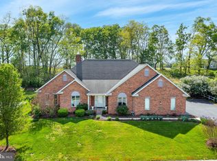137 Bent Tree Dr, Lancaster, PA 17603