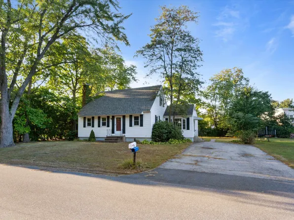 4 Park Drive, Bedford, NH 03110