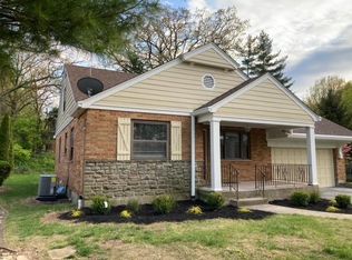 1565 Corcoran Pl, Cincinnati, OH 45224