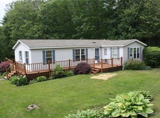 38 Spofford Ln, Boothbay, ME 04537