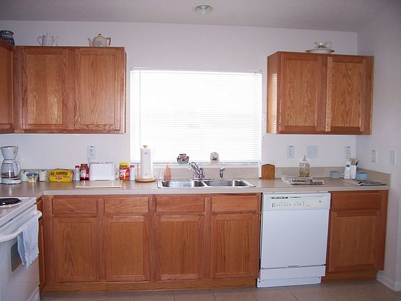 3rd image of 4448 Marchmont Blvd